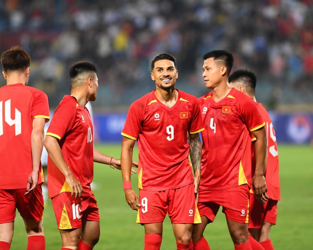 Đỗ Hoàng Hên vô duyên trong trận thắng của ĐT Việt Nam trước Bangladesh