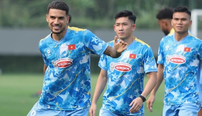 Tân binh Đỗ Hoàng Hên khao khát chứng minh bản thân trong màu áo tuyển Việt Nam