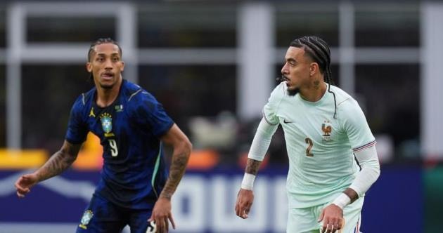 Brazil bại trận trước Pháp dù chơi hơn người.