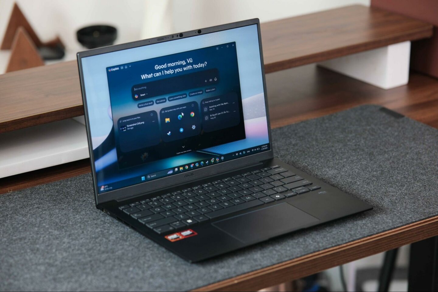 xu huong laptop da dung 10