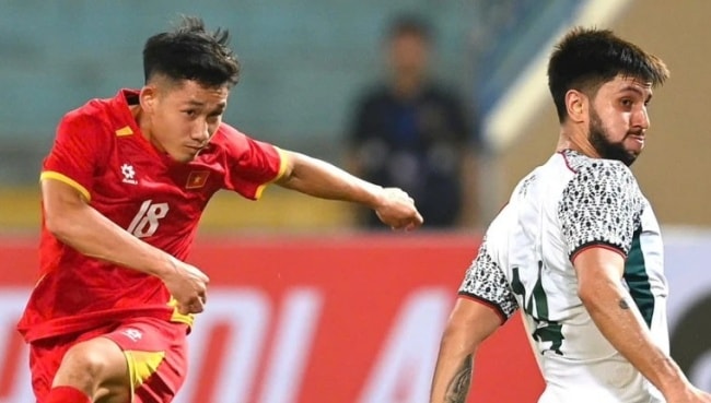 Đội tuyển Việt Nam thắng thuyết phục Bangladesh trong trận giao hữu tại Hàng Đẫy.