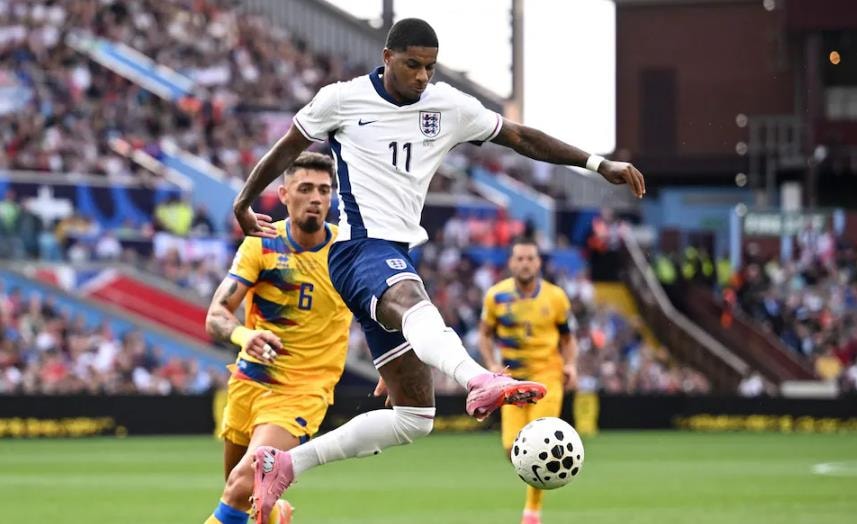 Marcus Rashford được kỳ vọng sẽ mang lại sự đột biến nhờ tốc độ và kỹ thuật cá nhân.