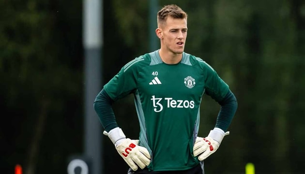 BLĐ MU cần tính toán kỹ lưỡng trường hợp của Vitek.