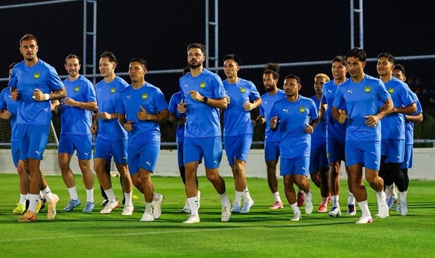 Các cầu thủ Malaysia tập luyện hăng say chuẩn bị cho trận gặp Việt Nam