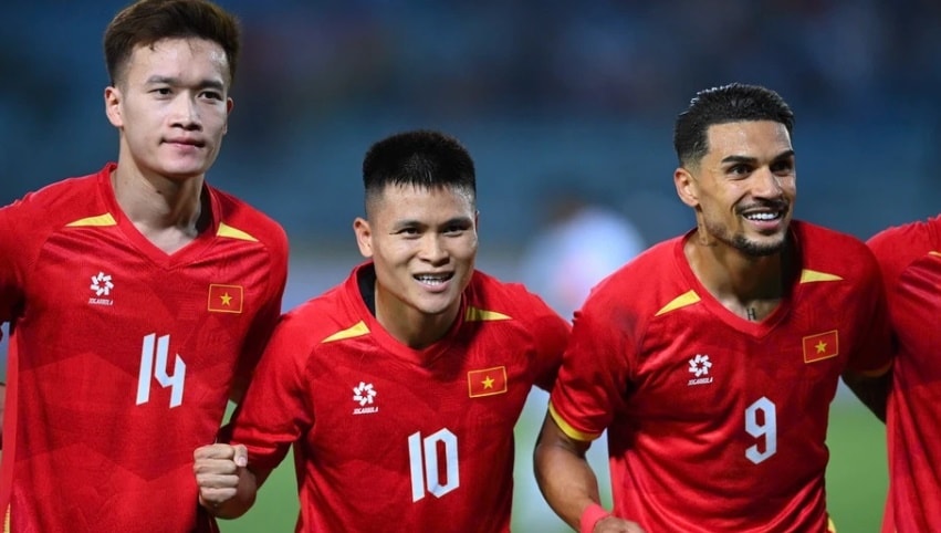 Đội tuyển Việt Nam chuẩn bị chạm trán Malaysia tại Thiên Trường