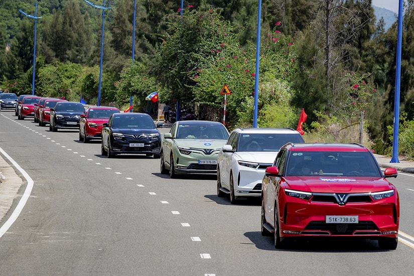 Vingroup gia hạn chương trình hỗ trợ chuyển đổi xe điện toàn cầu