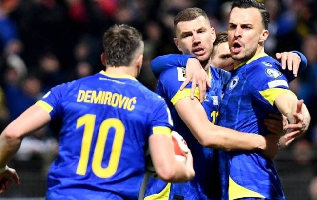 Haris Tabakovic quân bình tỷ số 1-1.