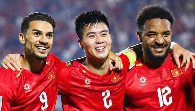 Xuân Son và Hoàng Hên góp công lớn vào chiến thắng của đội tuyển Việt Nam.