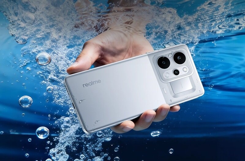 Khả năng kháng nước và độ bền của Realme P4 Power 5G
