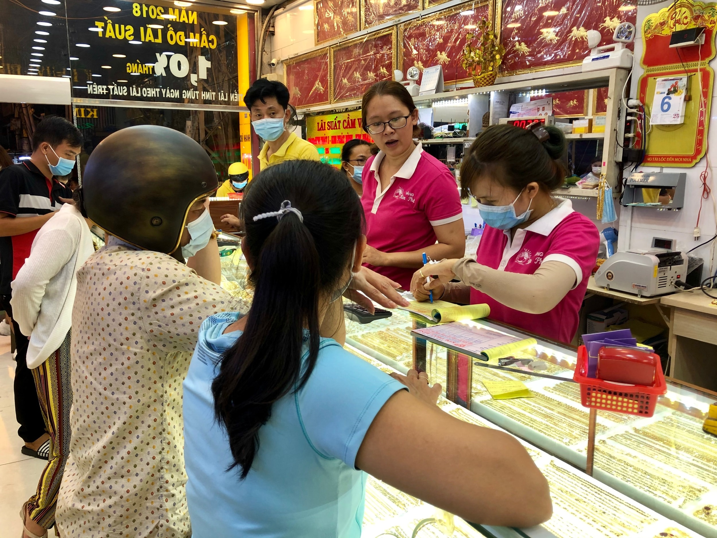 Giá vàng hôm nay 5/4/2026: SJC DOJI PNJ cập nhật sớm nhất