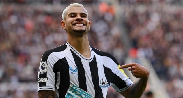 Bruno Guimaraes là mục tiêu chất lượng nhưng có mức phí chuyển nhượng rất cao.