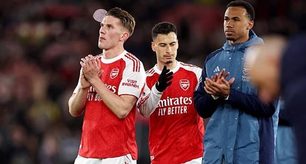Arsenal sẽ phải sớm trở lại nếu không muốn tình hình tồi tệ thêm.