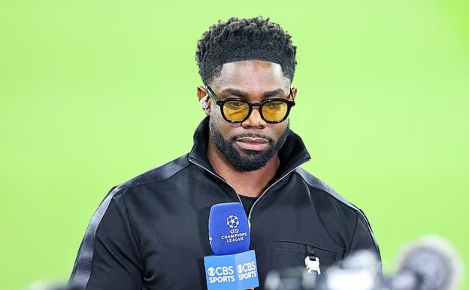 Micah Richards chỉ trích Arteta vì cách chọn đội hình.