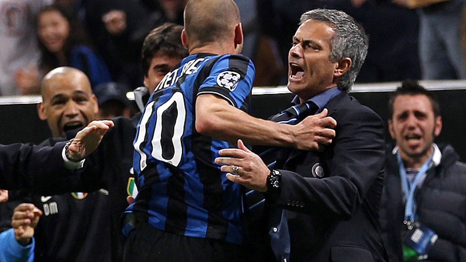 Wesley Sneijder tỏa sáng rực rỡ dưới sự dẫn dắt của Jose Mourinho tại Inter.