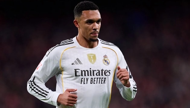 Hậu vệ Trent Alexander-Arnold gặp khó khăn trong việc thích nghi tại Real Madrid.