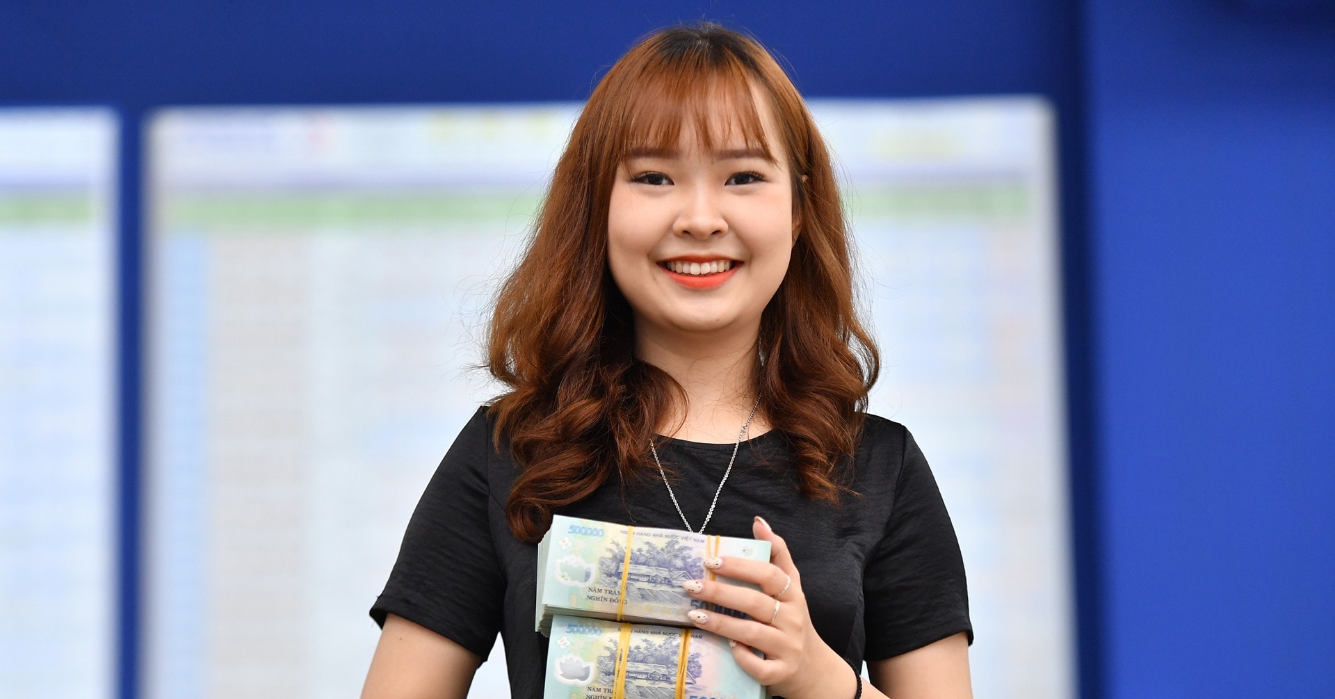 Lãi suất ngân hàng đồng loạt tăng mạnh trong tháng 4 năm 2026