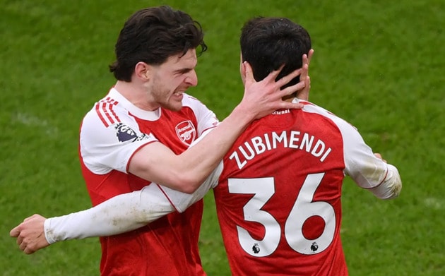 Zubimendi cần chơi thận trọng để tránh thẻ phạt.