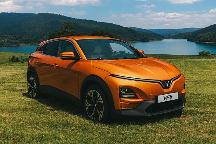 Dải đèn LED nhận diện đặc trưng của VinFast trên VF 6