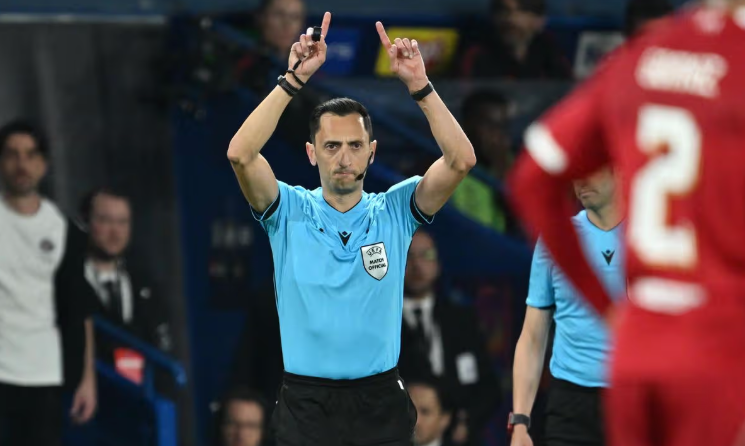 VAR cũng đã cứu cho Liverpool tránh bị thua đậm.