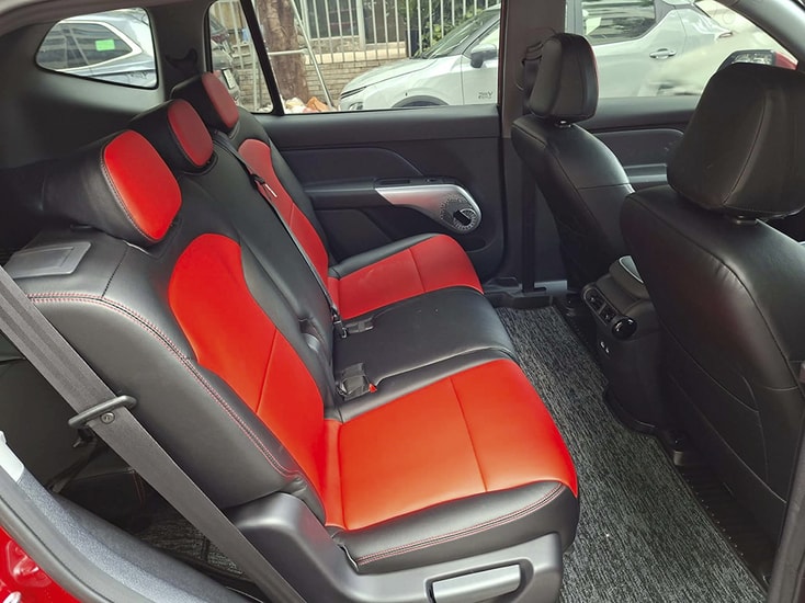 Nội thất và vận hành của Limo Green