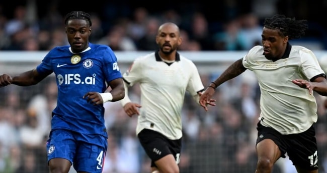 Romeo Lavia là niềm hy vọng lớn của Chelsea trong trận đại chiến với Manchester City.