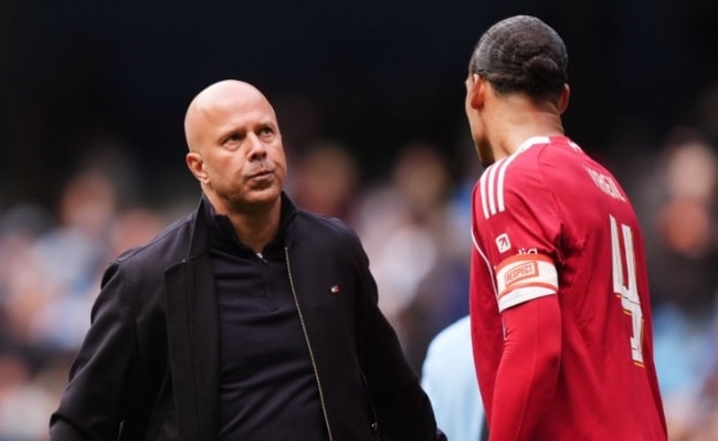 Liverpool phải thắng Fulham để vực dậy phong độ.