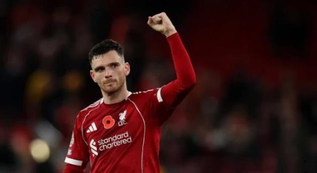 Andrew Robertson có thể chuyển tới khoác áo Tottenham.