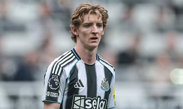 Anthony Gordon nằm trong tầm ngắm của Bayern Munich.