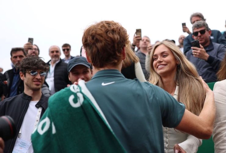 Sinner vốn kín tiếng nhưng lần này không ngại công khai chuyện tình cảm với Laila Hasanovic