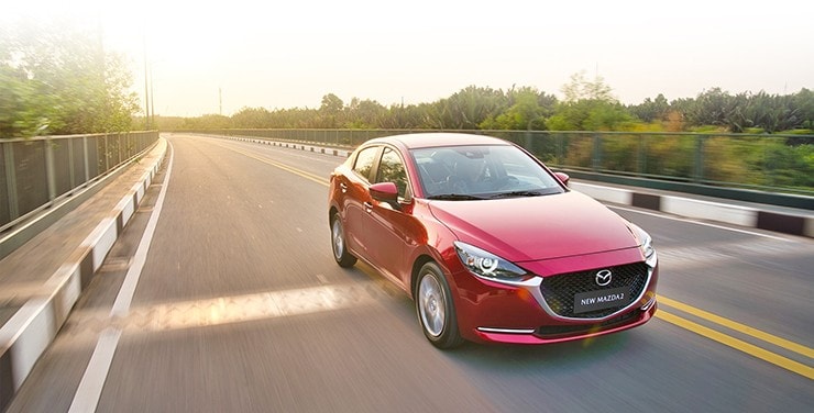 Giá xe Mazda2 tháng 4/2026, lăn bánh từ 462 triệu đồng - 9