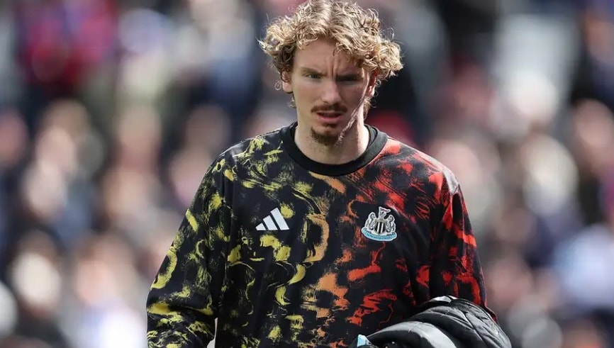 Nick Woltemade gặp khó khăn trong việc thích nghi với lối chơi của Newcastle United.