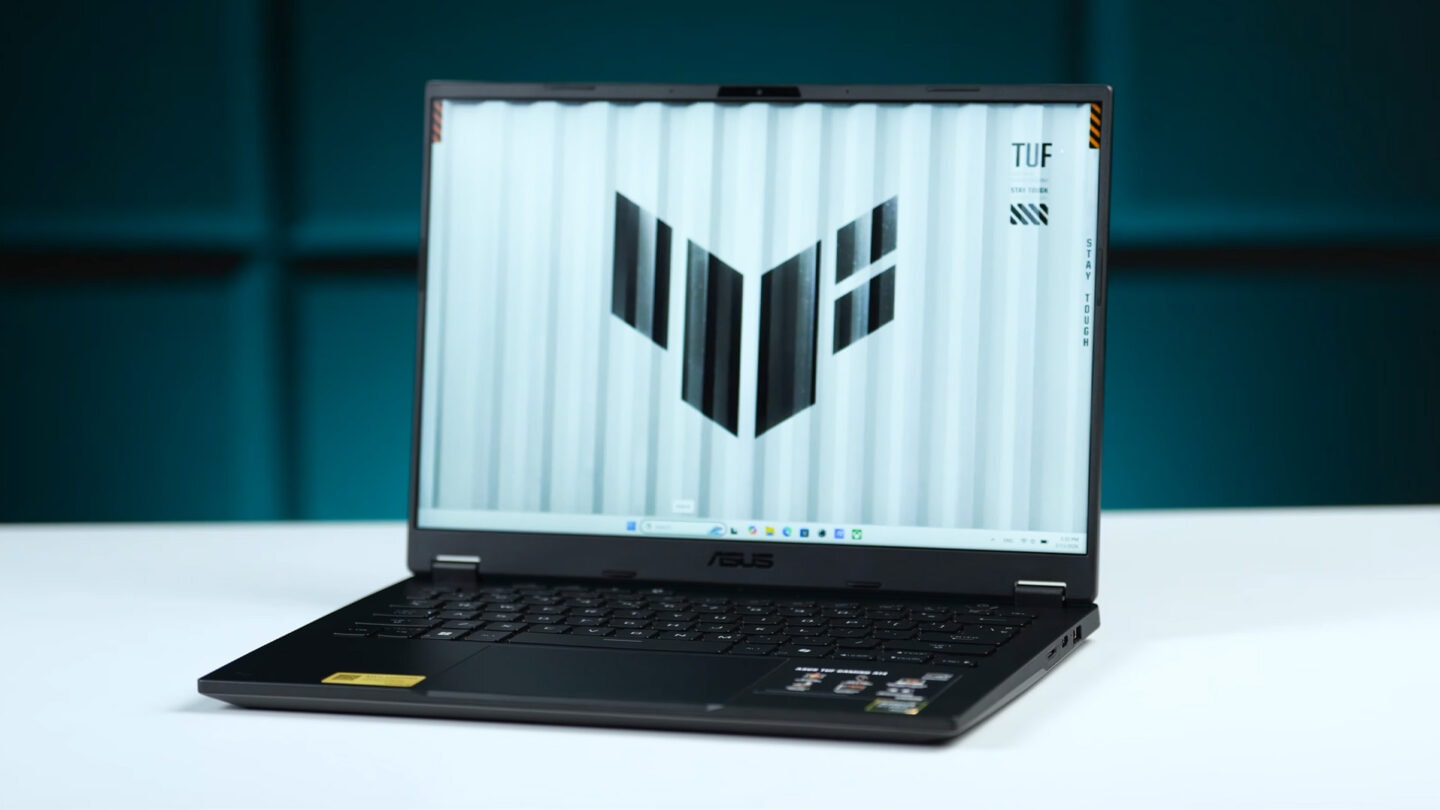 Sự kết hợp giữa hiệu năng mạnh và tính di động cao.