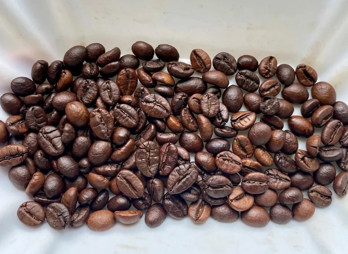 Giá cà phê hôm nay 16/4/2026: Đồng loạt tăng 1200 đồng