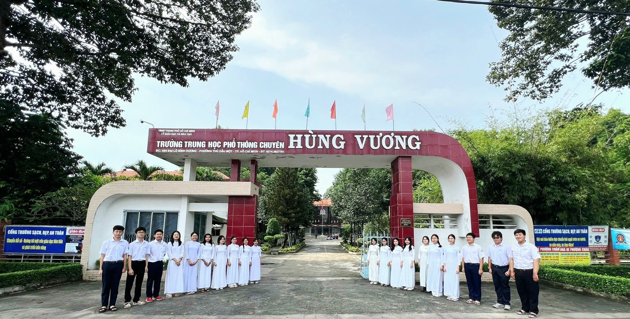 THPT chuyên Hùng Vương khu vực Bình Dương