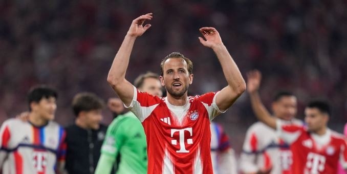 Harry Kane ăn mừng bàn thắng quan trọng vào lưới Real Madrid.