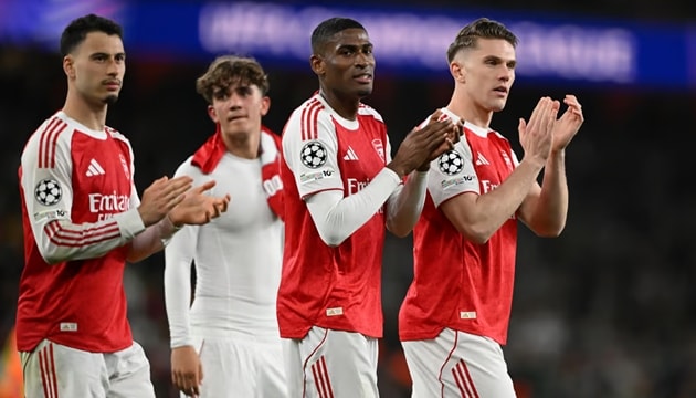 Arsenal đang ở vị thế tốt để cạnh tranh ngôi vô địch mùa này.