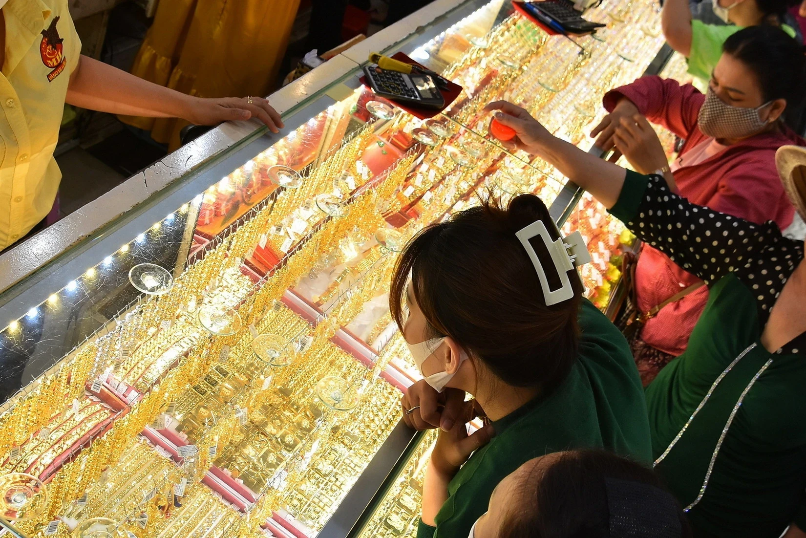 Giá vàng hôm nay 18/4/2026: SJC DOJI PNJ cập nhật sớm nhất