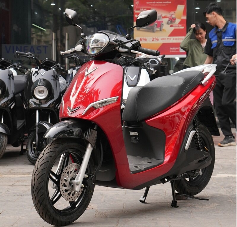 Xe máy điện VinFast Feliz II được ưu đãi lớn, giá chỉ còn từ 21 triệu đồng