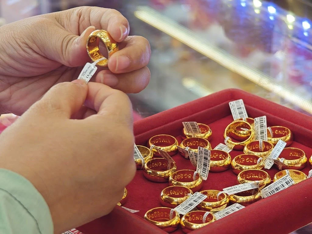 Giá vàng chiều nay 18/4/2026: Bảng giá SJC DOJI PNJ chốt ngày hôm nay