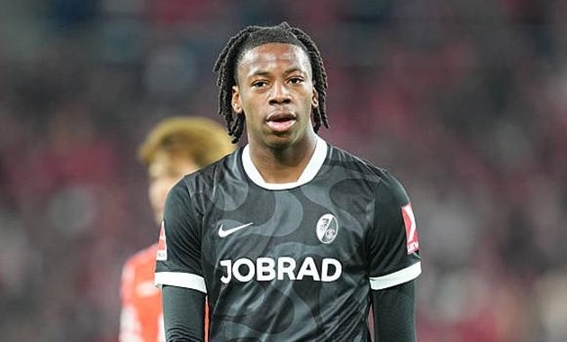 Johan Manzambi là cái tên mà Arsenal nên chiêu mộ.