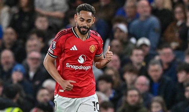 Matheus Cunha ăn mừng bàn thắng duy nhất giúp Manchester United ca khúc khải hoàn.