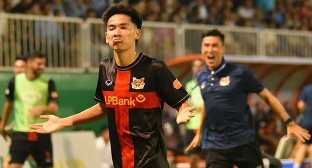 Lê Văn Thuận ngày càng hoàn thiện trong màu áo Ninh Bình.