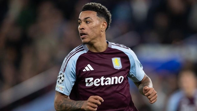 Bayern Munich gia nhập cuộc đua giành chữ ký tiền đạo Morgan Rogers từ Aston Villa.