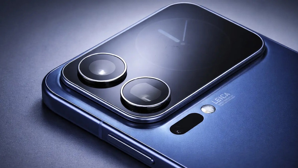 Xiaomi 18 Pro Max dự kiến giữ lại thiết kế màn hình phụ độc đáo