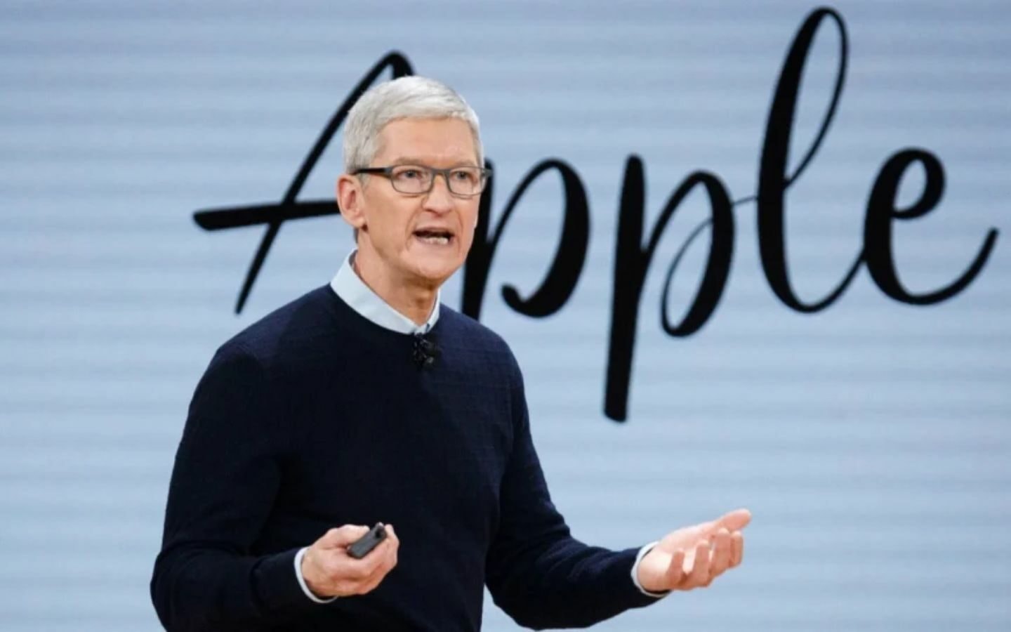 CEO Tim Cook tại một sự kiện của Apple