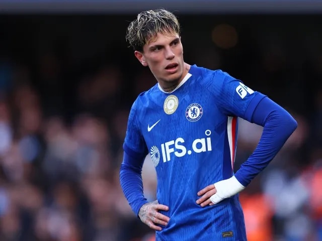 Alejandro Garnacho cần phải ngồi dự bị sau chuỗi trận thi đấu kém hiệu quả.