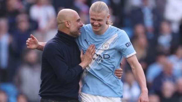 Pep Guardiola phản pháo các chỉ trích sau trận thắng Arsenal