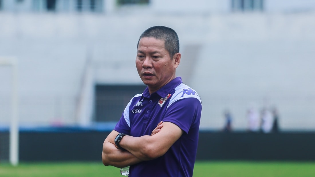 HLV Chu Đình Nghiêm được xem là bảo chứng cho thành công tại đấu trường V-League.