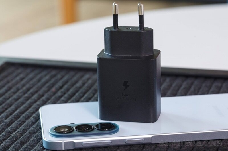 Pin 5000 mAh và công nghệ sạc nhanh trên Samsung Galaxy A57 5G