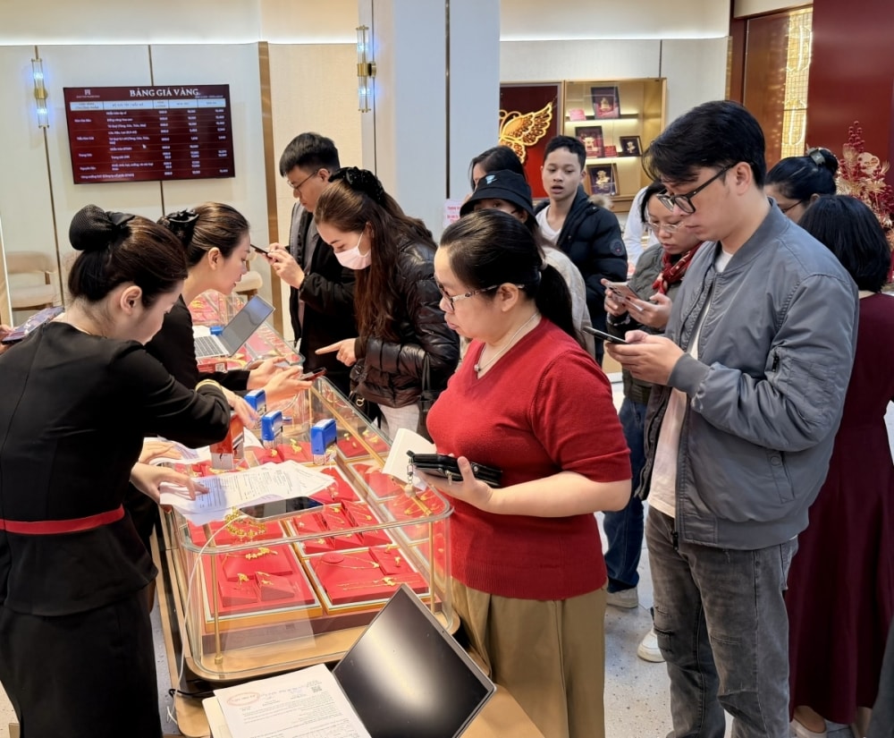 Giá vàng chiều nay 24/4/2026: Bảng giá SJC DOJI PNJ chốt ngày hôm nay